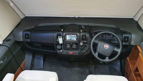Sidney – Luxurious High End A Class Motorhome 