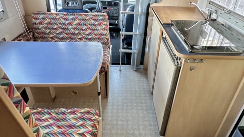 Huisje op wielen  – Spacious family/friends camper 