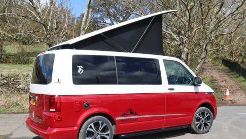 Frankie – Volkswagen Campervan mit 4 Schlafplätzen aus dem Jahr 2020