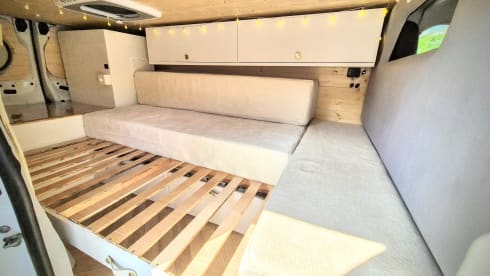 🔋 Comfy Euro6D camper with solar panels and parking heater, 2020
