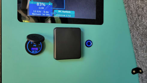 Bussie – 2p Volkswagen campervan uit 2014