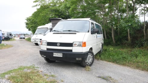 Ivano – volkswagen t4 in mini cruiser version