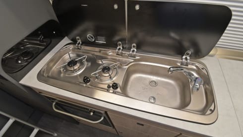 Marma camper, memory maker – 4 berth Fixed bed, great layout