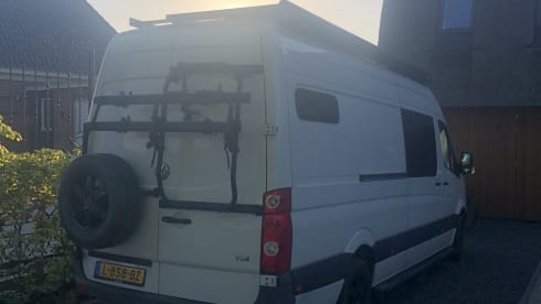 2021 4-person Volkswagen campervan