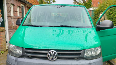 Wilson – 2p Volkswagen campervan from 2011