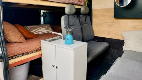 One life Live it  – 4p Renault bus uit 2005