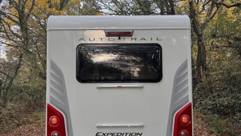 5 berth Auto Trail Expedition C72 2022
