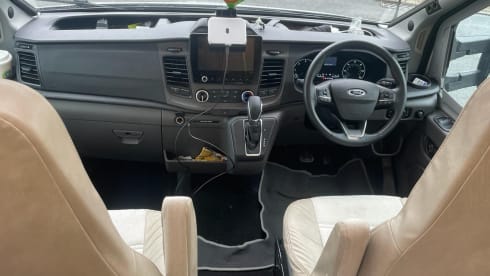 4 berth Benimar semi-integrated from 2021