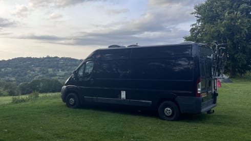 All-in Off-grid Camper bus