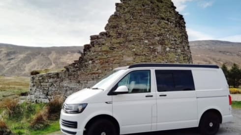 SCOTTISH EXPLORER T6 – VW POP TOP CAMPER 4 BERTH