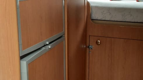 Moncayo – Fiat Ducato beautiful spacious 4 person family camper