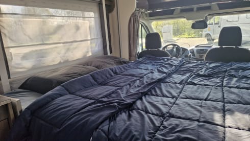 Chausson Titanium 640 für 4 Personen – Luxus, Platz & Automatik-Wohnmobil