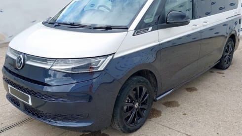 Modello 2026 *Campervan Volkswagen a 4 posti letto dal 2025