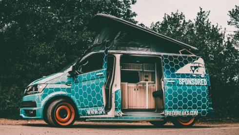 Sponsored Breaks – Free breaks for the most deserving! 4 berth Volkswagen Campervan from 2018