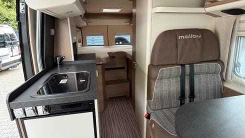 Malibu-Wohnmobil für 4 Personen ab 2024