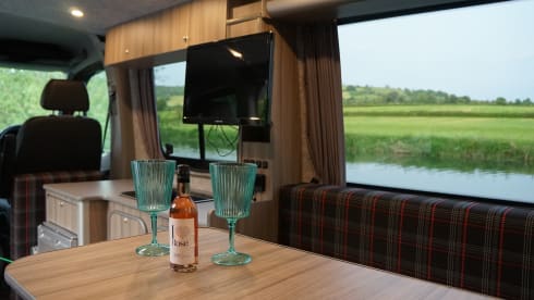 Betsy – Betsy - The VW Crafter! 