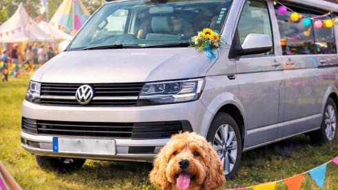 Luna – Volkswagen Transporter 4 Birth camper van