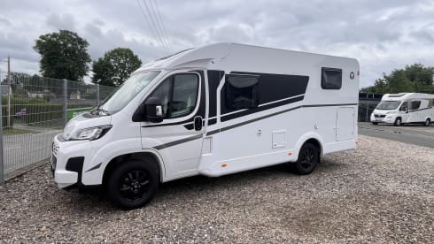 Peugeot – Camper van 6.4
