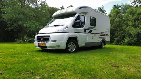 Compact – Adria Compact SD