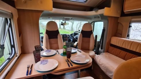 Bart 4 berth –  Fiat Ducato based Burstner Ixeo 664