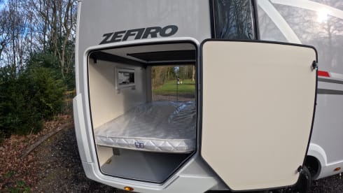 Sophia  – Sophia 2025 model & Habitation A/C 6 Berth Auto