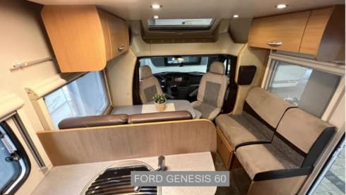 Luxury 4/5 person Ford Camper CHALLENGER with Queen bed.