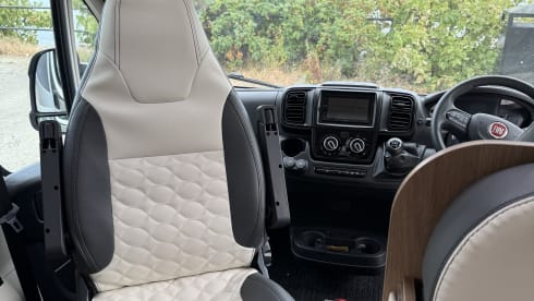Darceys dream  – 5 berth Fiat semi-integrated from 2022