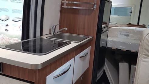 Fonzie the van 🚐  – Fiat pilot campervan 6m