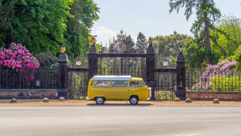  Buttercup – Classic VW T2 Campervan