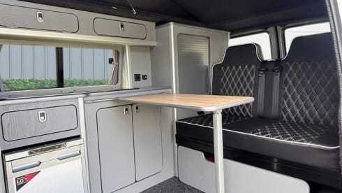 Haribo – 4 berth Volkswagen campervan from 2016