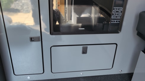 KEVS KAMPER  – 4 berth Volkswagen campervan ( INSURANCE INCLUDED)