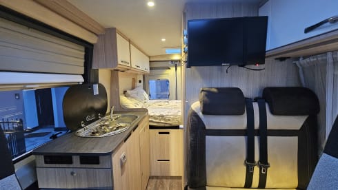 Tova – Camper van for adventure trips.