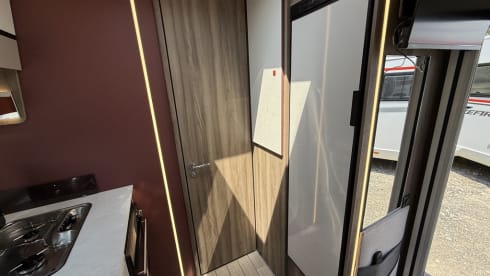 Kronos – 4 berth Roller Team semi-integrated from 2025