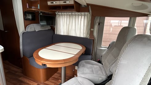 4-person comfortable Hymer