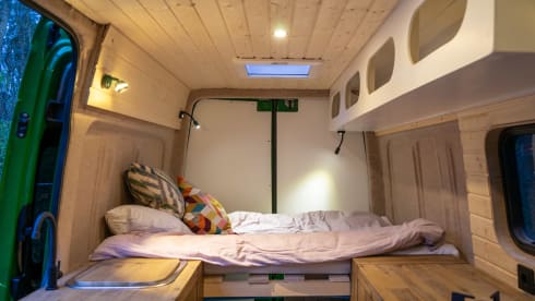 Kermit – Zweisitziger Volkswagen-Bus aus dem Jahr 2013