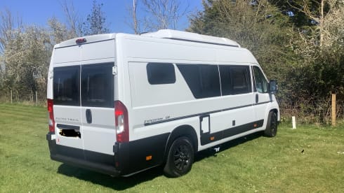  Autotrail Expedition 68 Pop Top 2/3/4 Berth