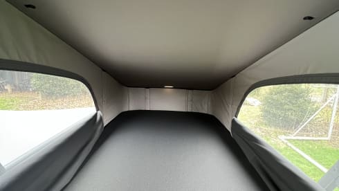 VW California Ocean T7 (2026) blauw-wit