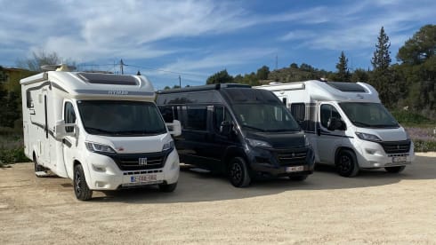 4p Carado semi-integrated uit 2025