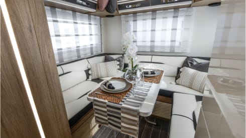 Angus – New 2025 6 Berth off-grid Motorhome