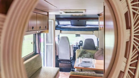 The Dude – Awesome retro camper from 1990