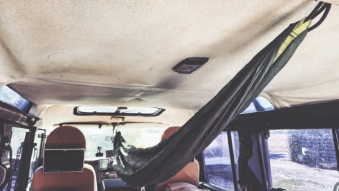 Ben Nevis – 4 berth Defender 110 Campervan 