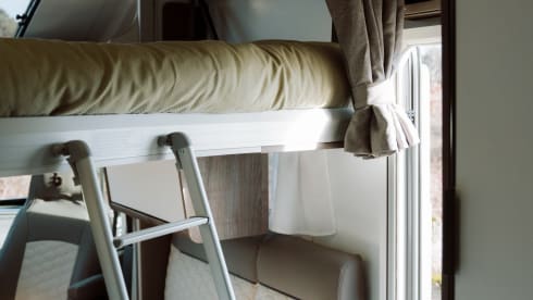 4p Ford Benimar cocoon 463 semi-integrated uit 2025