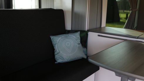 Mats │ Luxury 2 person camper