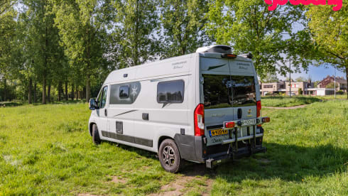 Coopernicus, 2021 – Comfortable 2p Karmann 600, parking air conditioning, length beds, automatic, biker