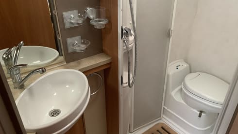 Bolly – 4 berth Swift Bolero 680FB
