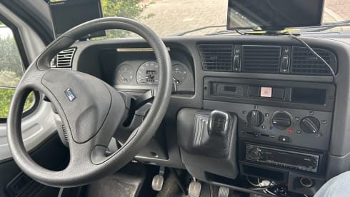LAIKA – 4p Fiat alcove from 1998