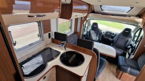 4p LMC semi-integrated uit 2019