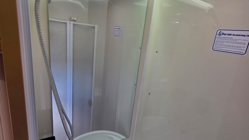 Harris – Accogliente e moderno camper con 4 posti letto a St Andrews, Scozia