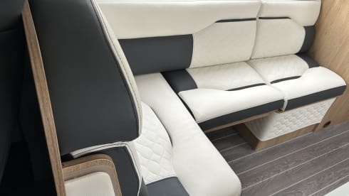 Minnie – 6 berth Roller Team semi-integrated from 2021