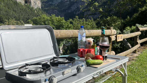 Banana – 2p Ford campervan uit 2018